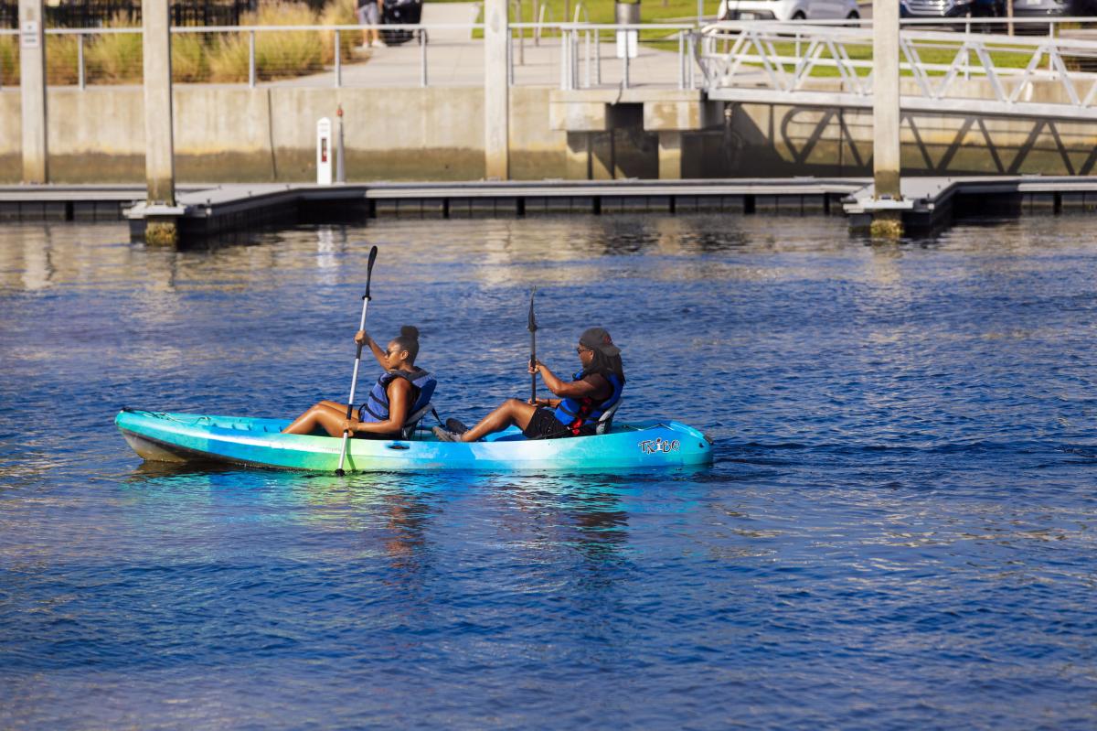 kayaking on Hillsborough River