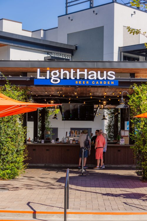 LightHaus Bar