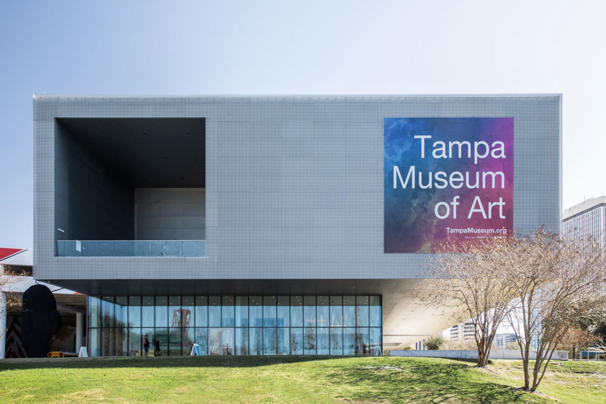 West entrance of the Tampa Museum of Art facing the Hillsborough River